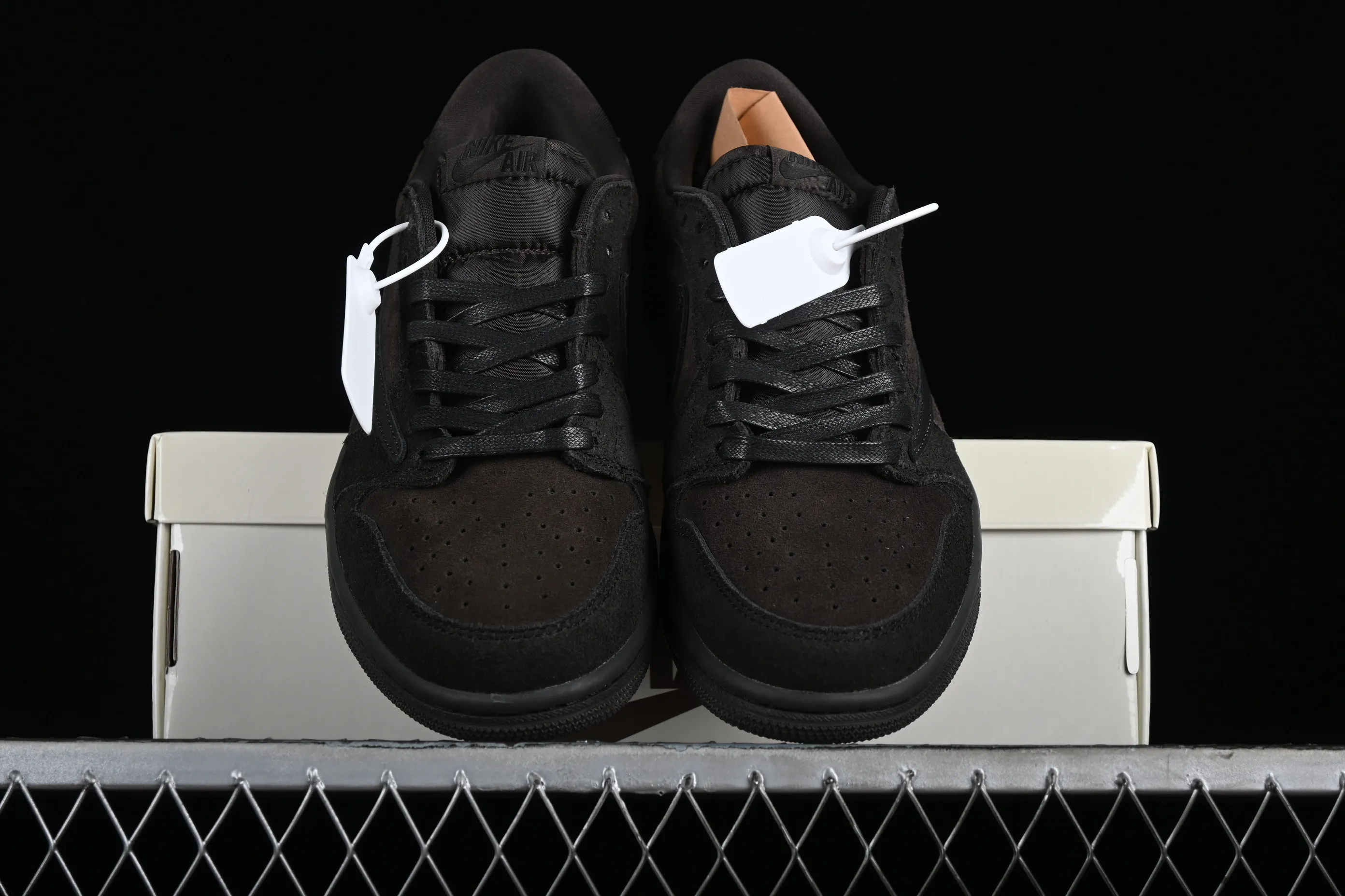 All categories Air Jordan Jordan series basketball shoes Air Jordan 1 Low Travis Scott x Air Jordan 1 Low OG AJ1 Joe 1 undercut low DM7866-202